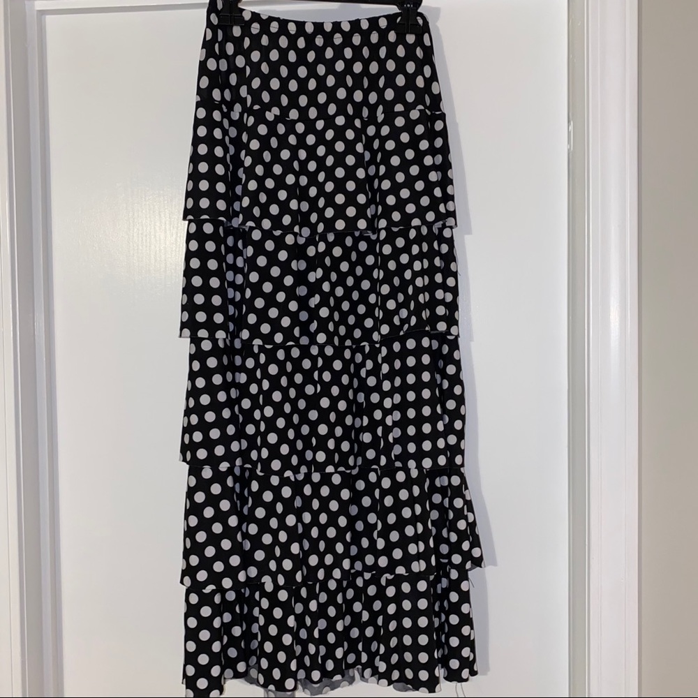 Ruffled skirt